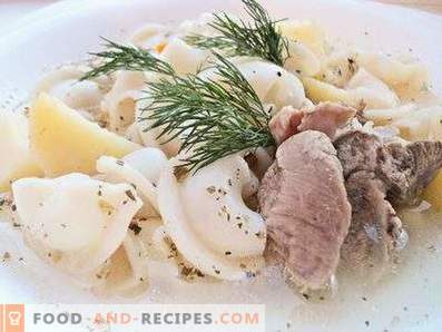 Zuppa con pasta, patate e carne