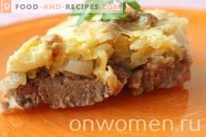 Fleisch mit Käse und Mayonnaise im Ofen
