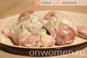 Cosce di pollo marinate nel kiwi